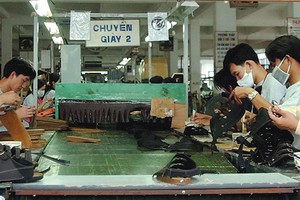 Doanh nghiệp giày dép nội tập trung cho “sân nhà”