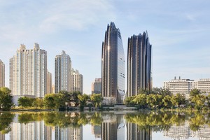 Chaoyang Park Plaza: Thiên nhiên giữa lòng phố
