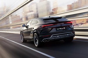 Lamborghini trình làng SUV Urus: Siêu xe vượt mọi địa hình nhanh nhất thế giới
