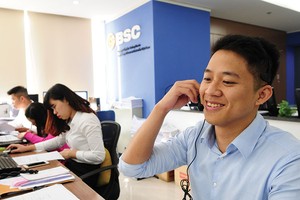 Những CTCK  top đầu về thị phần, quy mô vốn đã trở thành “bà đỡ” mát tay cho nhiều thương vụ IPO, bán vốn “khủng”