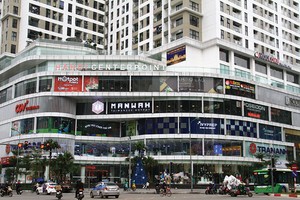 Theo các cư dân, chủ đầu tư Center Point đang áp dụng nhiều mức giá dịch vụ cao hơn các dự án cùng phân khúc trong khu vực. Ảnh: Nguyễn Thành