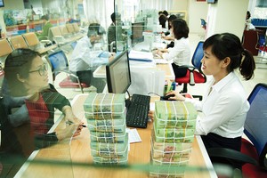 Các ngân hàng thương mại là nhà đầu tư chính trên thị trường trái phiếu Chính phủ và có nhu cầu lớn trong giao dịch mua - bán lại trái phiếu