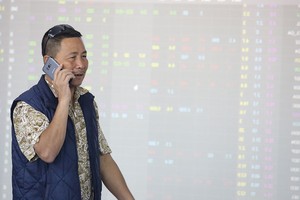 So với các nhà đầu tư cá nhân, các quỹ thường khó thoát hết hàng khi thị trường "có biến", do giá trị giải ngân lớn