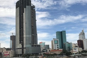 Những vụ thu hồi tài sản đảm bảo như tòa nhà Saigon One Tower đã tạo động lực cho các ngân hàng trong xử lý nợ xấu 