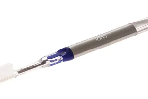 Bàn chải đánh răng bằng ánh sáng không cần kem đánh răng