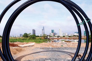 Sự quyết liệt của TP.HCM thúc nhiều chủ đầu tư phải đẩy nhanh triển khai dự án. Ảnh: Lê Toàn