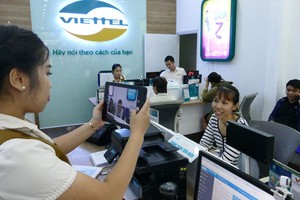 Chuyển sim về 10 số, khách hàng thêm việc và ngân hàng cũng "căng"