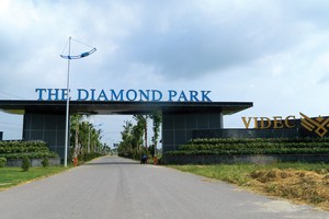 Dự án The Diamond Park đã hoàn thiện kết cấu hạ tầng, đang 
hoàn tất thủ tục đầu tư xây dựng chung cư thu nhập thấp