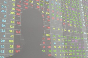 Đấu tranh với thao túng chứng khoán