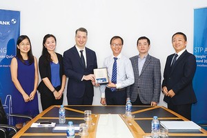 Eximbank nhận giải thưởng quốc tế về xử lý thanh toán