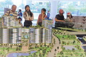 Siết dự án cao tầng tại trung tâm TP.HCM khiến nảy sinh mối lo đội giá. Ảnh: Gia Huy