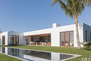 Công trình kiến trúc hình chữ L.