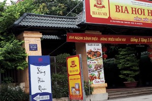 Một phần Dự án 201 Trường Chinh biến thành điểm bán bia hơi