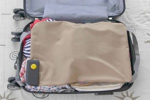 PAQ, túi nén hành lý, giữ đồ đạc không bị xáo trộn ngay cả khi bị quăng ném vali