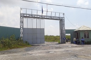 Dự án Saigon Peninsula đã mất cả biển tên sau nhiều năm bất động