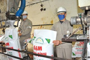 9 tháng 2018, Vinachem đạt 378 tỷ đồng lợi nhuận, tăng thêm 288 tỷ đồng so với cùng kỳ 2017, và hoàn thành gần 60% kế hoạch năm.