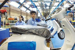 Việt Nam đang là điểm đến hấp dẫn của nhà đầu tư EU. Trong ảnh: Nhà máy Piaggio tại Vĩnh Phúc. Ảnh: Đức Thanh