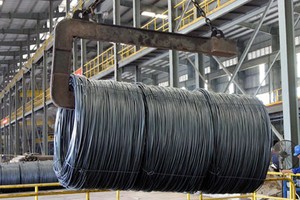 Ngành thép đã xuất khẩu hơn 5 triệu tấn trong 8 tháng 2018, thu về 3,705 tỷ USD, tăng lần lượt 30,8% về lượng, và tăng 42% về trị giá.