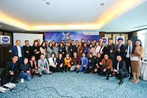 Các doanh nhân tham dự buổi Mạn đàm CEO lần 2: “Nhân hiệu và Thương hiệu: Độc lập và Cộng hưởng”