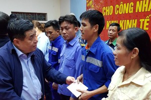 Bộ trưởng Nguyễn Chí Dũng thăm làm việc tại tỉnh Hà Tĩnh