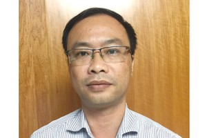 Ông Dương Mạnh Hùng, Vụ trưởng Vụ Hệ thống tài khoản quốc gia (Tổng cục Thống kê).