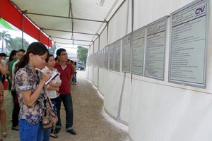 Hàng ngàn vị trí việc làm được các doanh nghiệp đưa ra (Ảnh minh họa: In ternet)