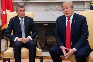 Trong cuộc gặp với Thủ tướng Cộng hòa Czech Andrej Babiš, Tổng thống Trump nói ông chỉ "hơi thất vọng" trước thông tin về bãi thử tên lửa của Triều Tiên
AFP