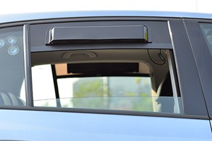 Hệ thống làm mát ô tô khi đang đỗ