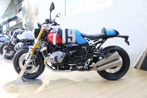 Ngoài ô tô, BMW còn có nhiều dòng xe máy cũng đang được nhập khẩu nguyên chiếc