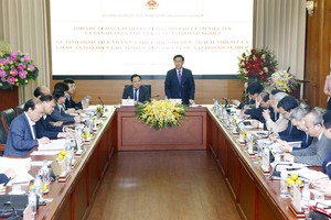 Phó Thủ tướng Vương Đình Huệ phát biểu tại cuộc họp (Ảnh: VGP/Thành Chung)