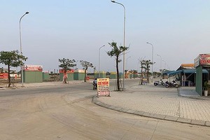 Giá đất tăng là do chủ đầu tư và môi giới dựa vào quy hoạch hạ tầng giao thông, cũng như quy hoạch hạ tầng dự án để làm giá.