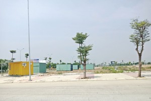 Các ki ốt văn phòng giao dịch bất động sản đóng cửa sau đợt ra quân của Đà Nẵng