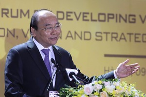 Thủ tướng Nguyễn Xuân Phúc phát biểu chỉ đạo tại Diễn đàn quốc gia Phát triển Doanh nghiệp công nghệ Việt Nam. Ảnh: Vnexpress.net