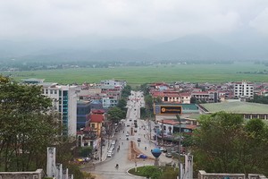 Dù là địa phương miền núi xa các thành phố lớn, nhưng thị trường bất động sản Điện Biên cũng đang lọt vào tầm ngắm của nhiều doanh nghiệp địa ốc
