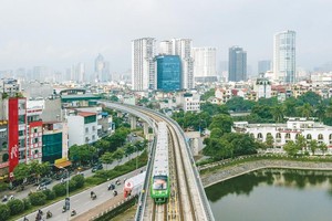 Năm 2018, giải ngân vốn vay ODA và vốn vay ưu đãi là 3 tỷ USD, đạt khoảng 63,2%. Trong ảnh: Dự án metro Cát Linh - Hà Đông.