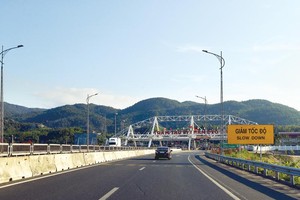 Dự án BOT Đèo Cả góp phần phát triển kinh tế, xã hội cho Phú Yên và toàn khu vực miền Trung - Tây Nguyên. Ảnh: Đức Thanh