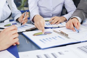 Những công ty chứng khoán làm "bà mối" mát tay cho những thương vụ khủng đồng nghĩa với việc nằm trong Top đầu về thị phần môi giới, quy mô doanh  thu, lợi nhuận