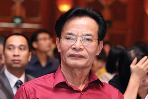 TS. Lê Xuân Nghĩa