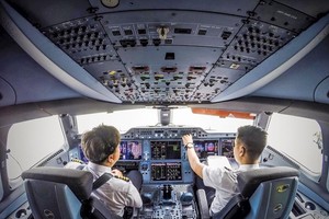 Nhu cầu nhân lực ngành hàng không tăng cao và đang phụ thuộc vào nguồn cung từ bên ngoài.