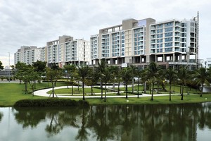 Tiền nhàn rỗi chảy mạnh vào trái phiếu địa ốc