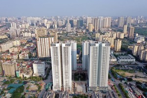 Việc siết trái phiếu doanh nghiệp sẽ tác động mạnh đến thị trường bất động sản, bởi đây là nguồn lực quan trọng của nhiều doanh nghiệp địa ốc hiện nay. Ảnh: Đ.T