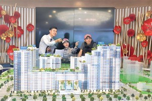 Tình trạng thiếu nghiêm trọng nhà ở cho người dân trong những năm tới là thực tế có thể nhìn thấy trước tại TP.HCM. Ảnh: Gia Huy