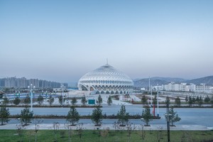 Nhà hát lớn Linxia: Mê hoặc mọi góc nhìn