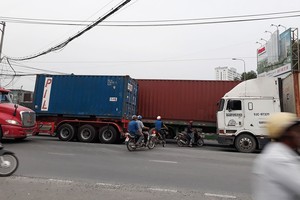 Nhiều tuyến đường tại khu vực cảng Cát Lái được mở rộng