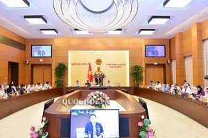 Toàn cảnh phiên họp thứ 37 của Ủy ban Thường vụ Quốc hội