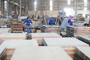 Mục tiêu kim ngạch xuất khẩu lâm sản cả năm 2019 đạt 11 tỷ USD được đánh giá là khả thi. Ảnh: Dũng Minh