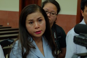 Bà Lê Hoàng Diệp Thảo chia sẻ sau phiên xét xử ngày 4/12.