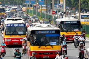 Hà Nội sẽ tăng cường số lượt xe buýt để phục vụ nhu cầu đi lại của nhân dân trong dịp Tết sắp đến