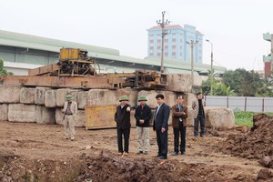 Để đẩy nhanh công tác giải phóng mặt bằng, doanh nghiệp cần có sự hỗ trợ của chính quyền địa phương