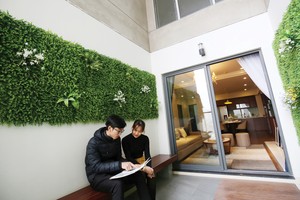 Láng giềng chung cư